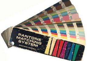 PMS (Pantone Matching System)